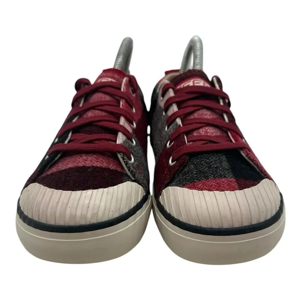 Keen Elsa Sneakers Women's Size 7 Red Gray Buffalo‎ Plaid Lace Up Shoes 1017968